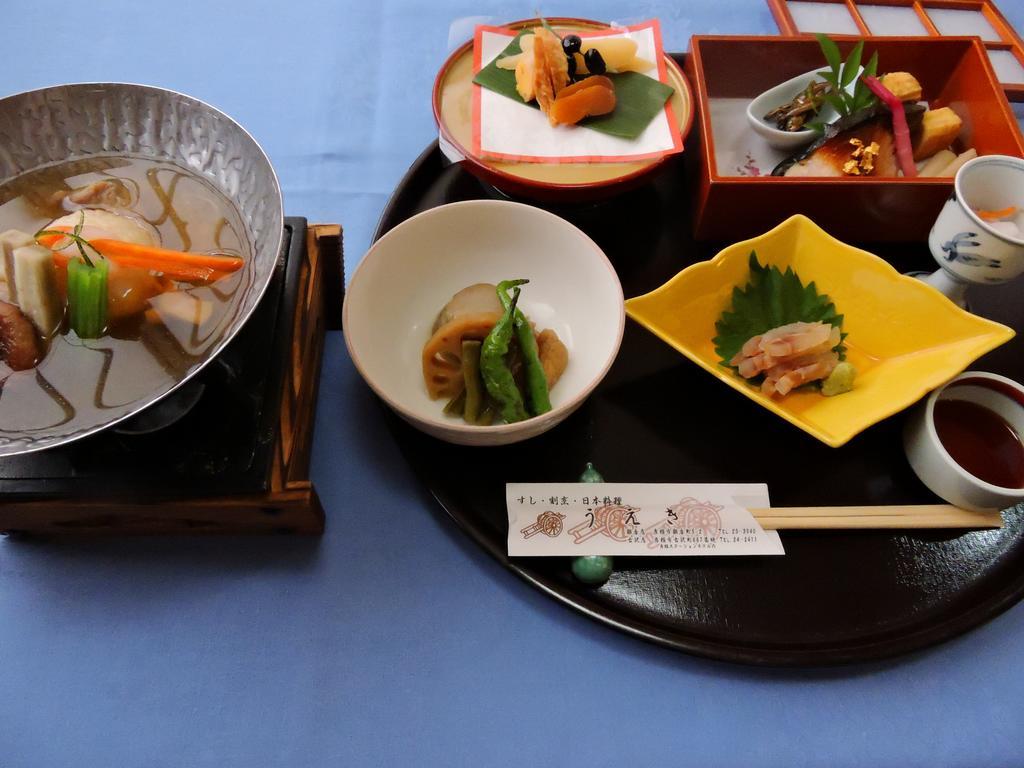 Hikone Station Hotel Экстерьер фото