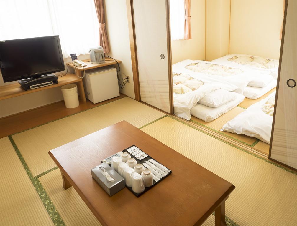 Hikone Station Hotel Экстерьер фото